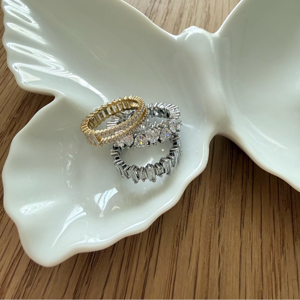 Silver and Gold Stackable Rings Sz6 - Set of 3